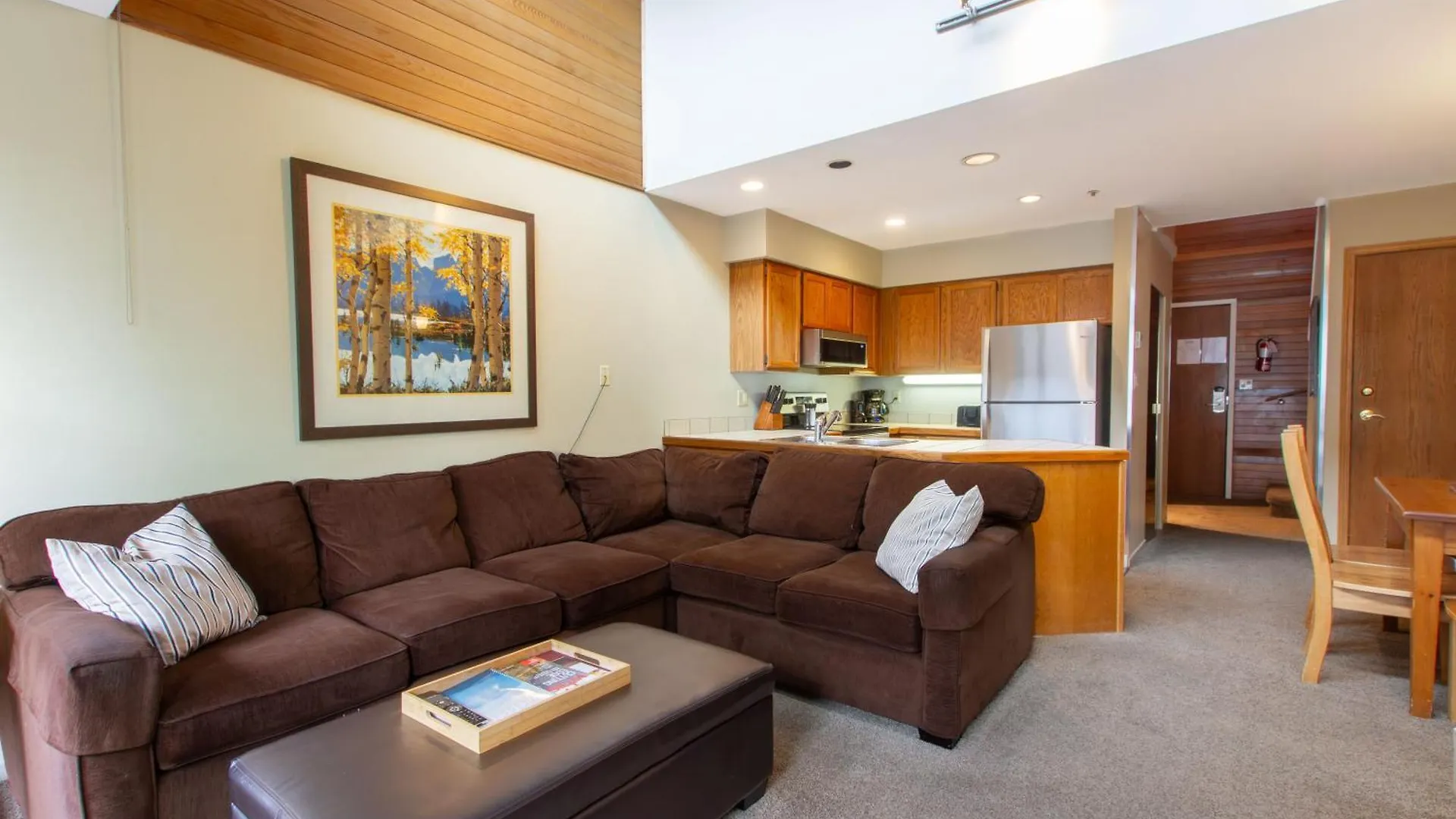 Village Gate House By Whiski Jack Whistler Apartment